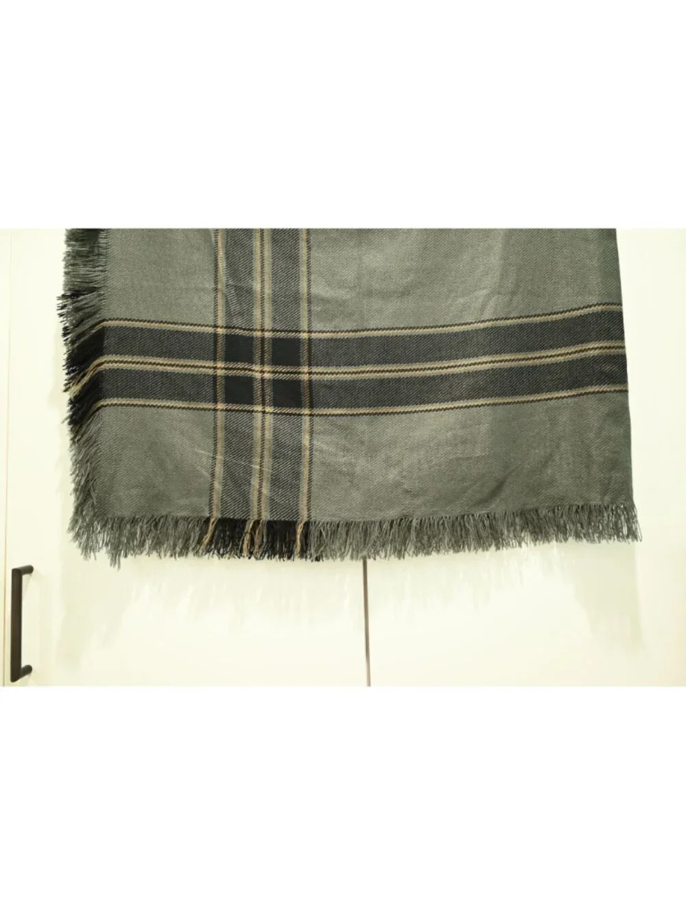 Unbranded Square Scarf Gray Brown Plaid Fringe Cozy Winter Tartan Accessory